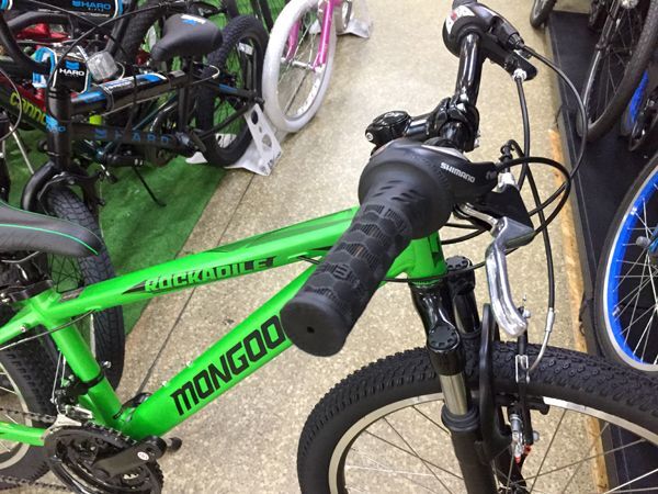 【店舗在庫あり】 2023 MONGOOSE マングース ROCKADILE 24 ロッカダイル 24 GREEN 24インチ 子供用 自転車